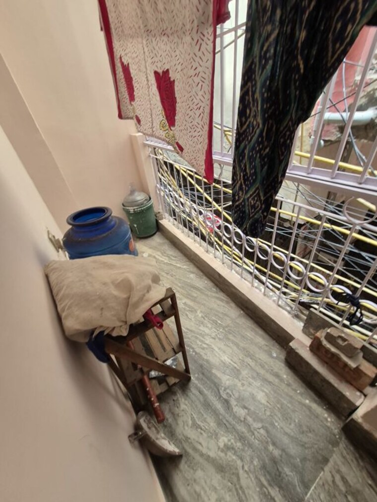 Balcony, mayur vihar 1.5 Bedroom 410 Sq.Ft. Builder Floor In Mayur Vihar Delhi 10727359