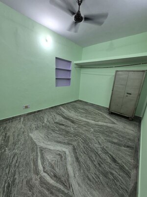 1.5 BHK Builder Floor For Rent in Mayur Vihar