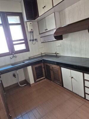 Kitchen/pantry in 2.5 BHK Apartment at Mayur Vihar – for Rent