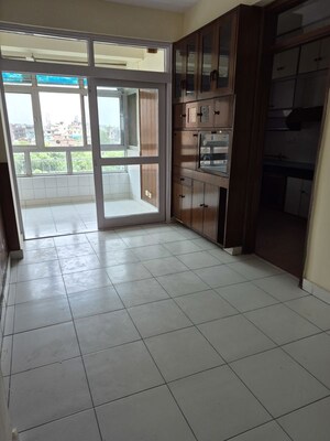 Balcony in 2.5 BHK Apartment at Mayur Vihar – for Rent