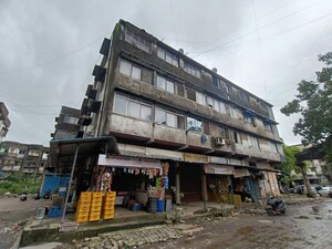  Shop For Sale in Vapi
