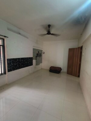 Room in 2 BHK Apartment at Swaroop Residency, Ghatkopar East – for Rent
