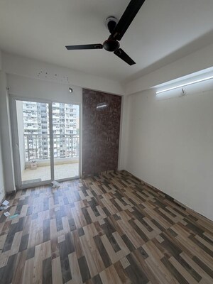 1 BHK Apartment For Rent in VVIP Nest, Raj Nagar Extension