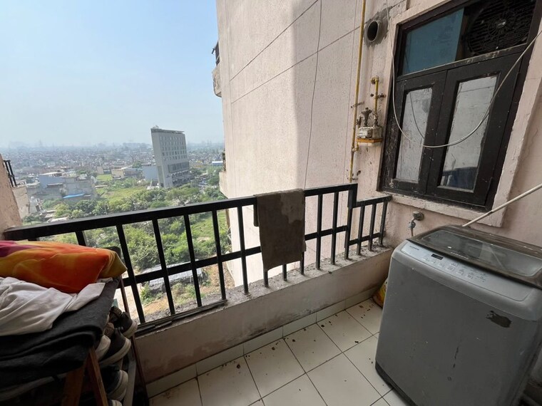 Balcony, km-residency 2 Bedroom 1040 Sq.Ft. Apartment In Raj Nagar Extension Ghaziabad 10727500