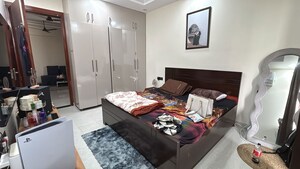 Bedroom in 2 BHK Builder Floor at Sector 52 – for Rent
