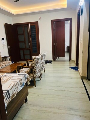 Bedroom in 2 BHK Builder Floor at Sector 52 – for Rent