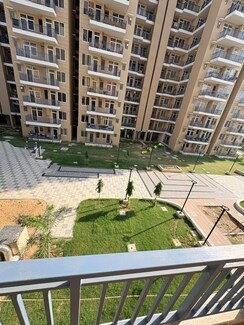 2.5 BHK +Apartment For Rent in Landmark The Homes 81
