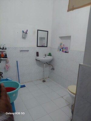 Bathroom in 2 BHK Builder Floor at Sector 15 – for Rent
