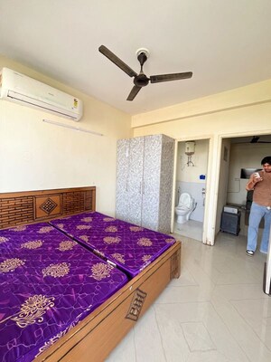 2 BHK Apartment For Rent in Pyramid Fusion Homes, Sector 70a