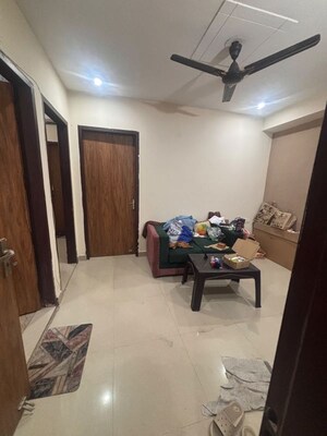 Living Room in 2 BHK Builder Floor at Unitech South City II, Sector 50 – for Rent