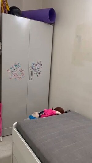 Furnished Amenities in 2 BHK Apartment at Dosti Oak, Balkum Pada – for Rent