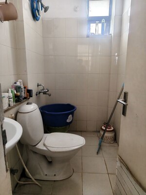 Bathroom in 2 BHK Builder Floor at Signature Global City 81, Sector 81 – for Rent