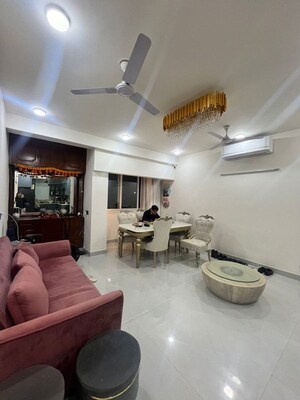 Living Room in 2 BHK Builder Floor at The Retreat Gurgaon, Sector 41 – for Rent