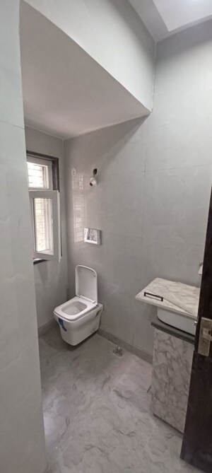 Bathroom in 3 BHK Apartment at Nextra The Address, Mayur Vihar 1 – for Rent