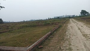  Plot For Sale in Vibhav Khand