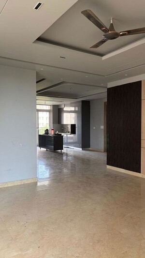 Room in 4 BHK Builder Floor at The Saffron Homes, Sector 50 – for Rent