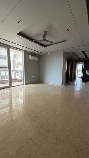 Room in 4 BHK Builder Floor at The Saffron Homes, Sector 50 – for Rent