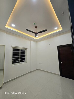 Room in 3 BHK Apartment at SMR Vinay Iconia Hyderabad, Kondapur – for Rent