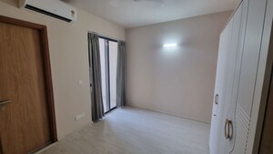 Room in 4 BHK Apartment at M3M Golf Hills, Sector 79 – for Sale
