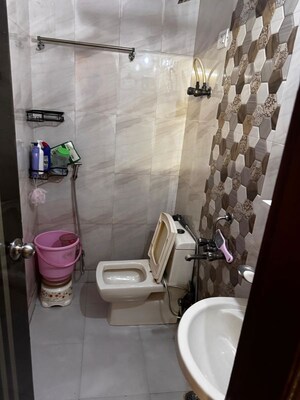 Bathroom in 1 BHK Builder Floor at Malviya Nagar – for Rent