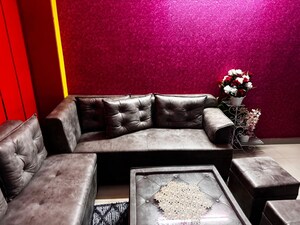 Furnished Amenities in 1 BHK Builder Floor at Malviya Nagar – for Rent