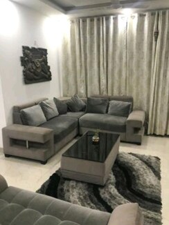 4 BHK Apartment For Rent in Parsvnath Planet Plaza