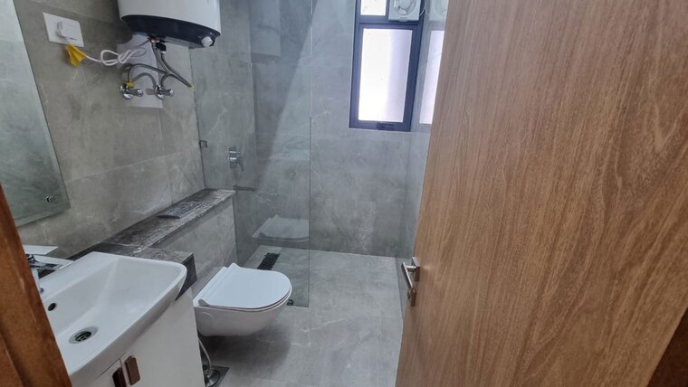 Bathroom, m3m-crown 3 Bedroom 1665 Sq.Ft. Apartment In Sector 111 Gurgaon 10727862