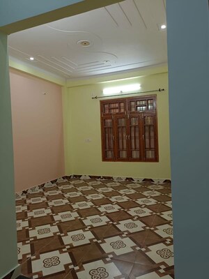 Bedroom in 2 BHK Independent House at Gomti Nagar – for Rent