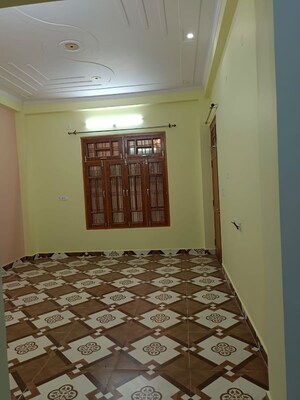 Bedroom in 2 BHK Independent House at Gomti Nagar – for Rent