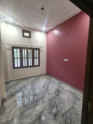 Room in 2 BHK Independent House at Vastu Khand – for Rent