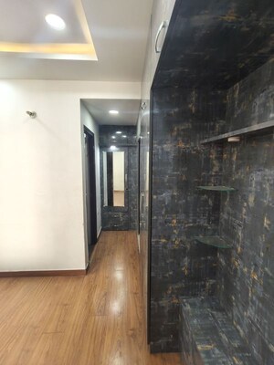Furnished Amenities in 3.5 BHK Apartment at Rishita Manhattan, Gomti Nagar – for Rent