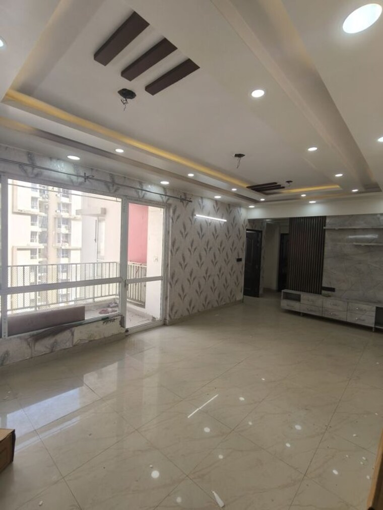  Parking, rishita-manhattan 3.5 Bedroom 1950 Sq.Ft. Apartment In Gomti Nagar Lucknow 10727881