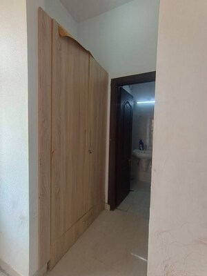 Furnished Amenities in 3.5 BHK Villa at Amrapali Leisure Valley – for Rent