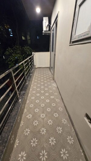 Balcony in 1 BHK Builder Floor at Sector 48 – for Rent