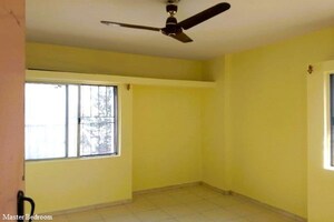 Master Bedroom in 2 BHK Apartment at Karan Gharonda, Wadgaon Sheri – for Rent