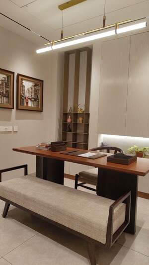 Room in 3.5 BHK Apartment at Kharar Road – for Sale