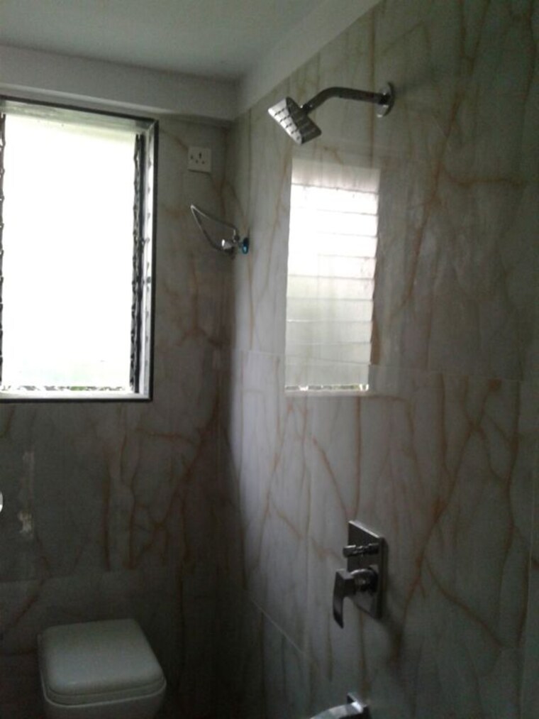 Bathroom, mehta-villa-79 2 Bedroom 604 Sq.Ft. Apartment In Santacruz West Mumbai 10727938