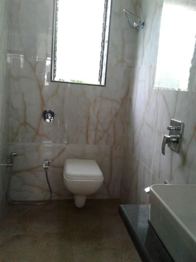 Bathroom, mehta-villa-79 2 Bedroom 604 Sq.Ft. Apartment In Santacruz West Mumbai 10727938