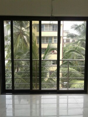Room in 2 BHK Apartment at Mehta Villa 79, Santacruz West – for Rent
