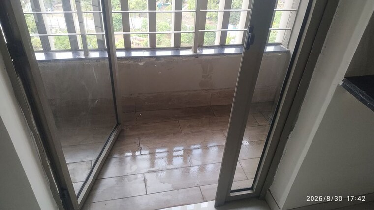 Balcony, kalpataru-paramount 2 Bedroom 711 Sq.Ft. Apartment In Kapur Bawdi Thane 10727951