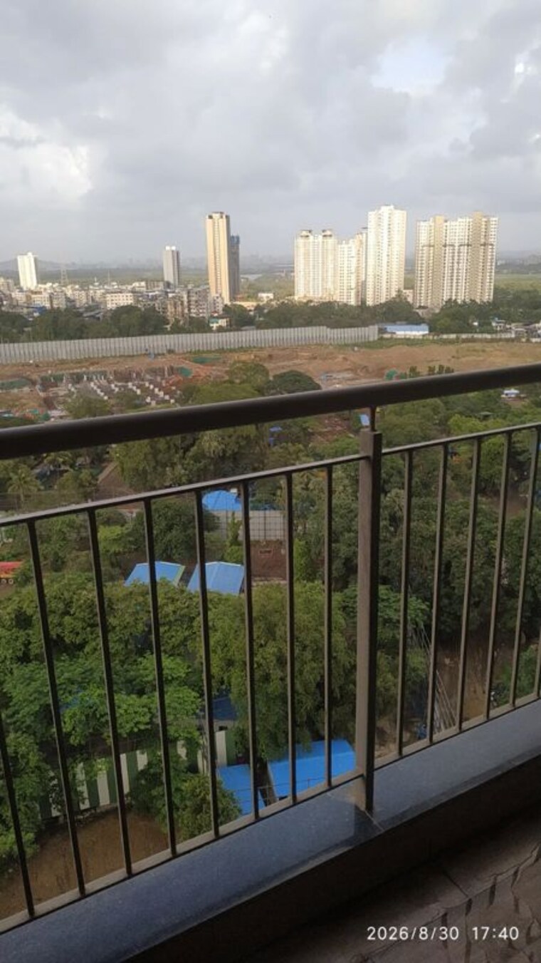 Balcony, kalpataru-paramount 2 Bedroom 711 Sq.Ft. Apartment In Kapur Bawdi Thane 10727953