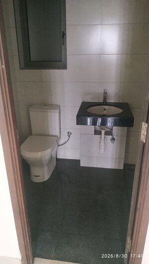 Bathroom in 2 BHK Apartment at Kalpataru Paramount, Kapur Bawdi – for Rent