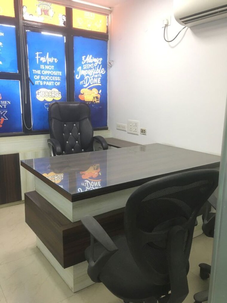Team Area, netaji subhash place Commercial Office Space 839 Sq.Ft. In Netaji Subhash Place Delhi 10727957