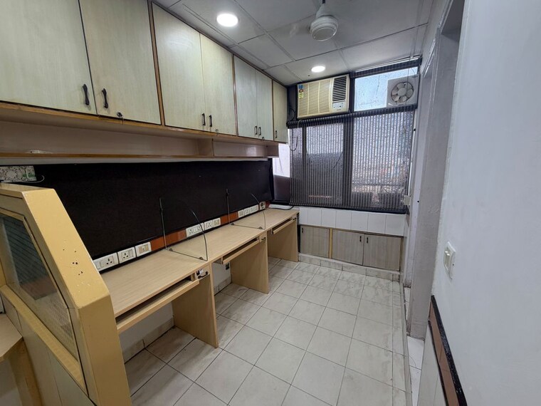 Kitchen, netaji subhash place Commercial Office Space 496 Sq.Ft. In Netaji Subhash Place Delhi 10727960