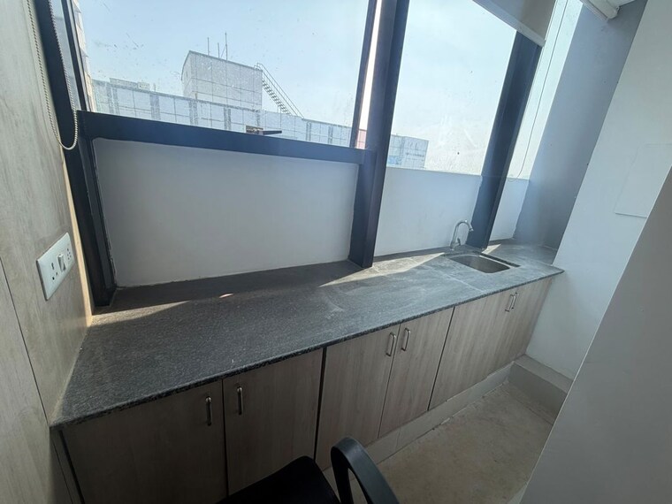 Kitchen, netaji subhash place Commercial Office Space 1456 Sq.Ft. In Netaji Subhash Place Delhi 10727964