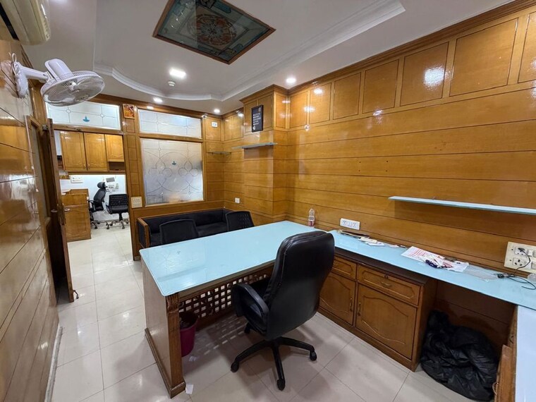 Living Room, netaji subhash place Commercial Office Space 485 Sq.Ft. In Netaji Subhash Place Delhi 10727968