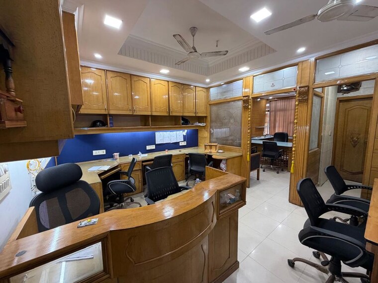 Team Area, netaji subhash place Commercial Office Space 485 Sq.Ft. In Netaji Subhash Place Delhi 10727968