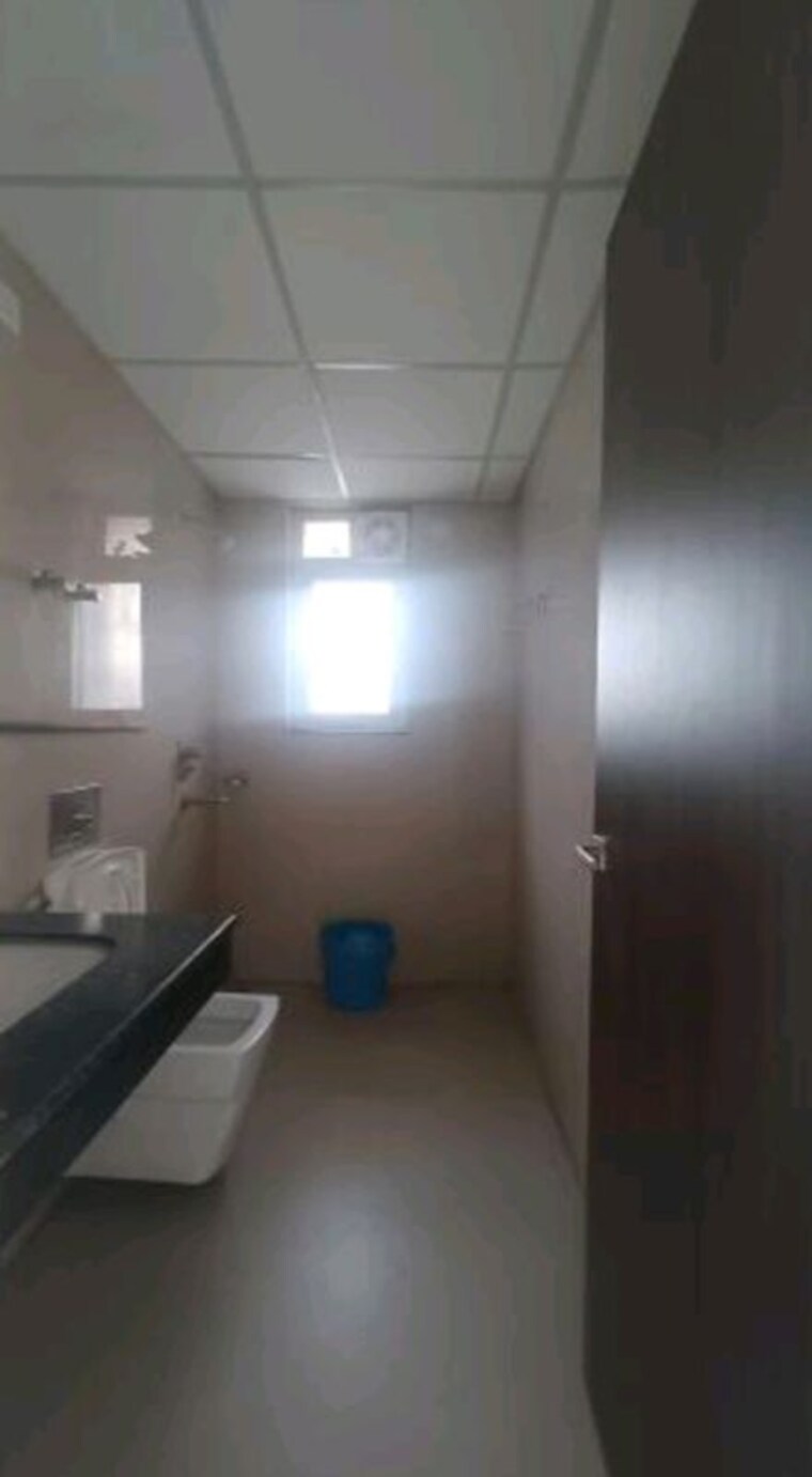 Bathroom, rishita-manhattan 3 Bedroom 1765 Sq.Ft. Apartment In Gomti Nagar Lucknow 10727992