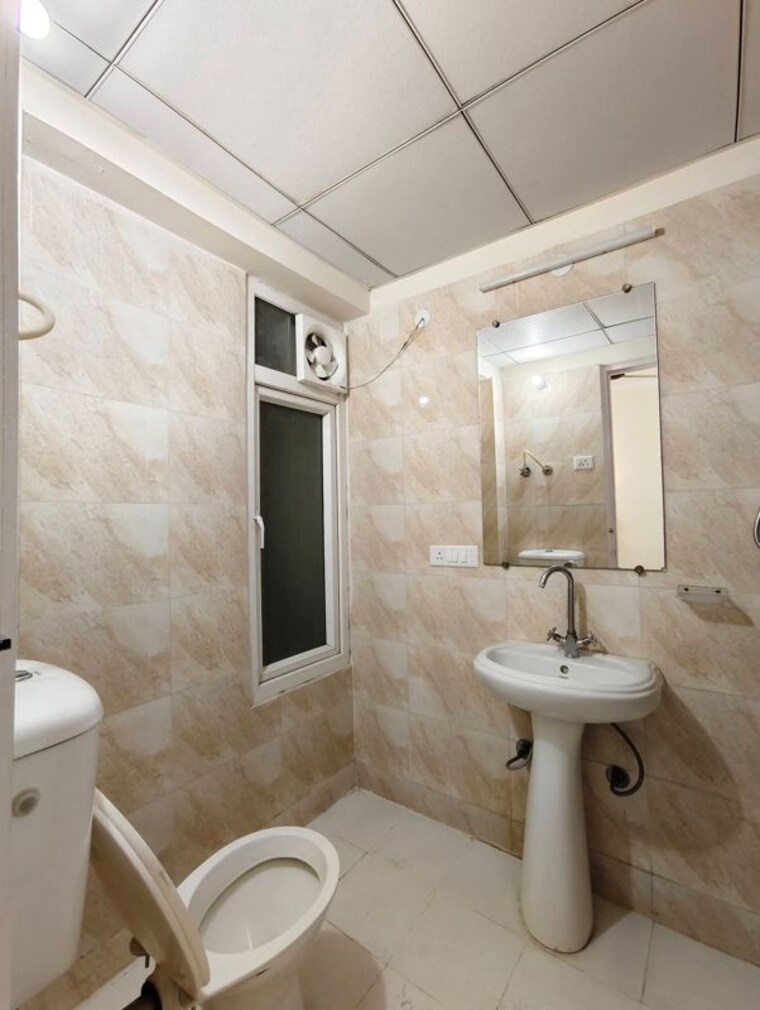 Bathroom, aig-park-avenue 2 Bedroom 1080 Sq.Ft. Apartment In Sector 4 Greater Noida Greater Noida 10723030