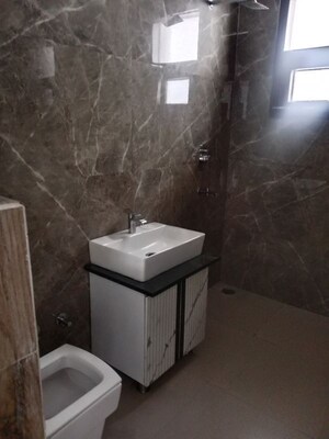 Bathroom in 4 BHK Builder Floor at Baberpur Mandi – for Rent